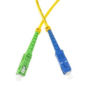 Przyłącze światłowodowe jednomodowe SC/APC - SC/PC, simplex (pojedyńcze), długość 3m.